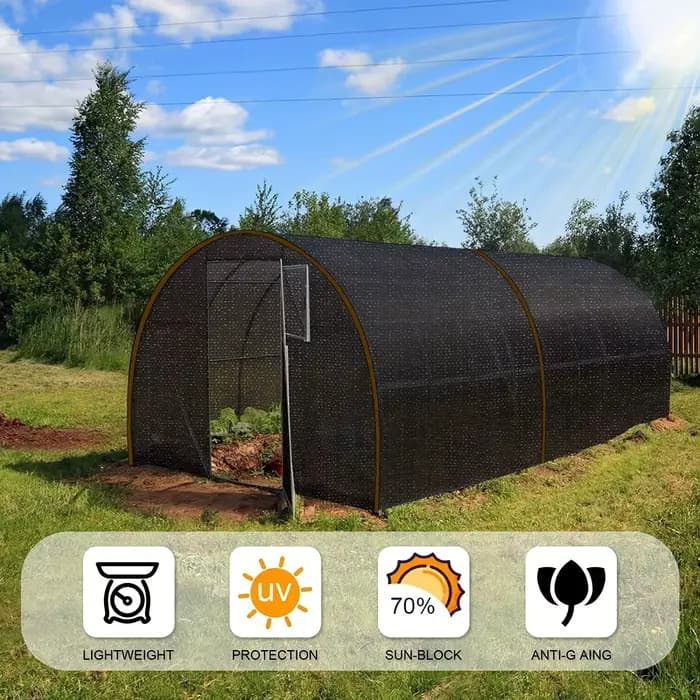 Couverture en maille de protection solaire en tissu d'ombrage noir, bord attaché avec œillets, filet