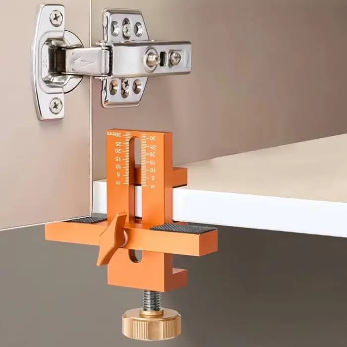 Gabarit de montage de porte d'armoire, avec bras et pince de support, outil de carrosserie en alliag