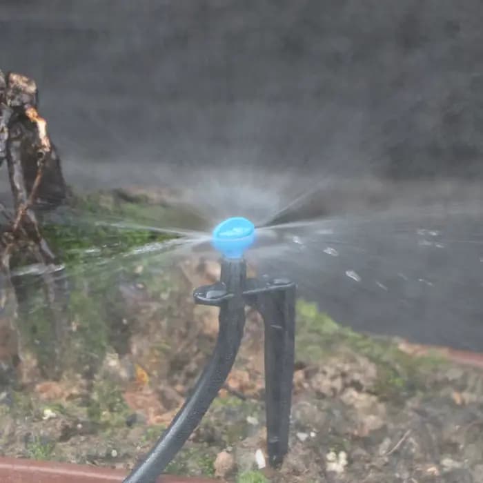 24 Types d'arroseurs d'irrigation de jardin avec piquet réglable, goutteurs de réfraction par atomis
