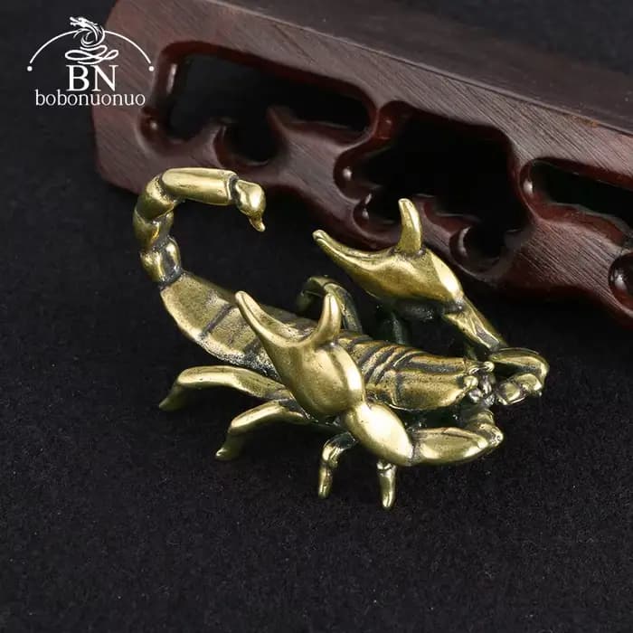 Figurines de Scorpion rétro en laiton, Miniatures de thé pour animaux de compagnie, porte-stylo, Col