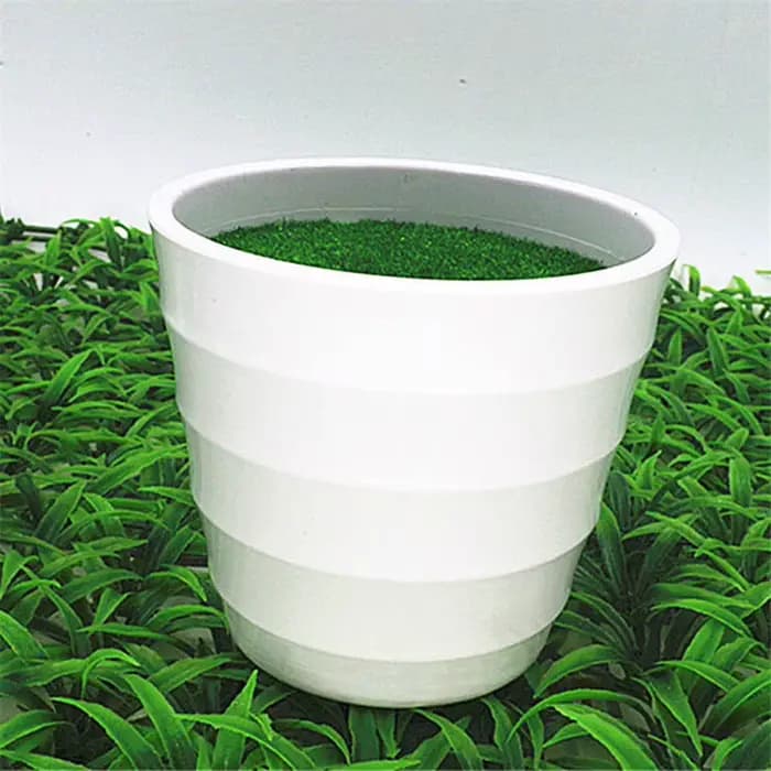 Pot de plantes artificielles