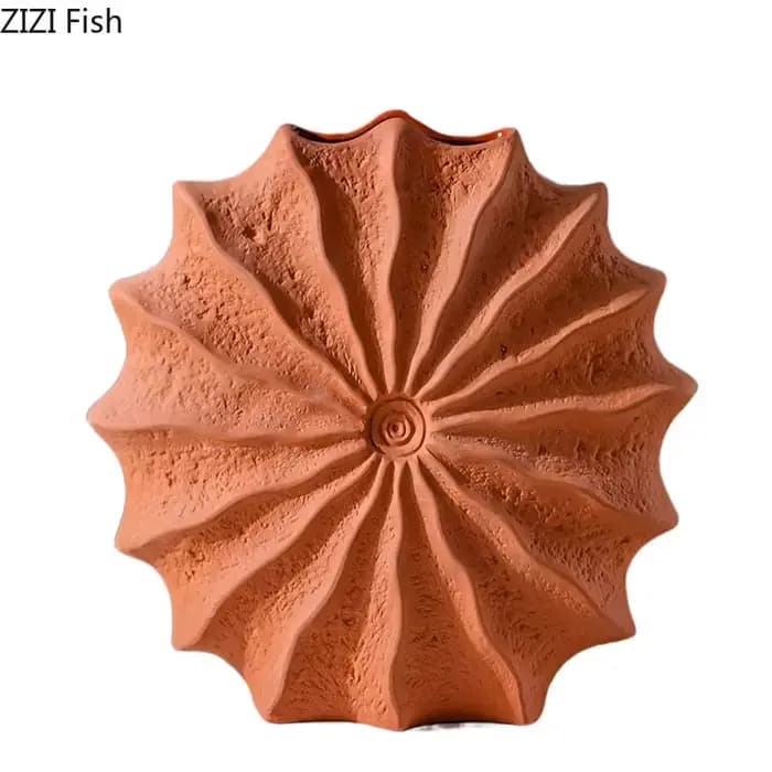 Vase en céramique minimaliste en forme de coquillage