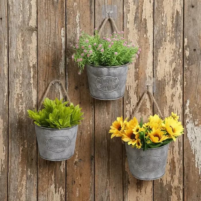 Pot de fleurs suspendu vintage pratique