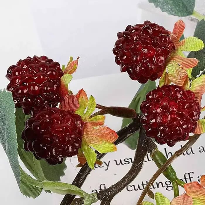 Plante artificielle de framboises rouges