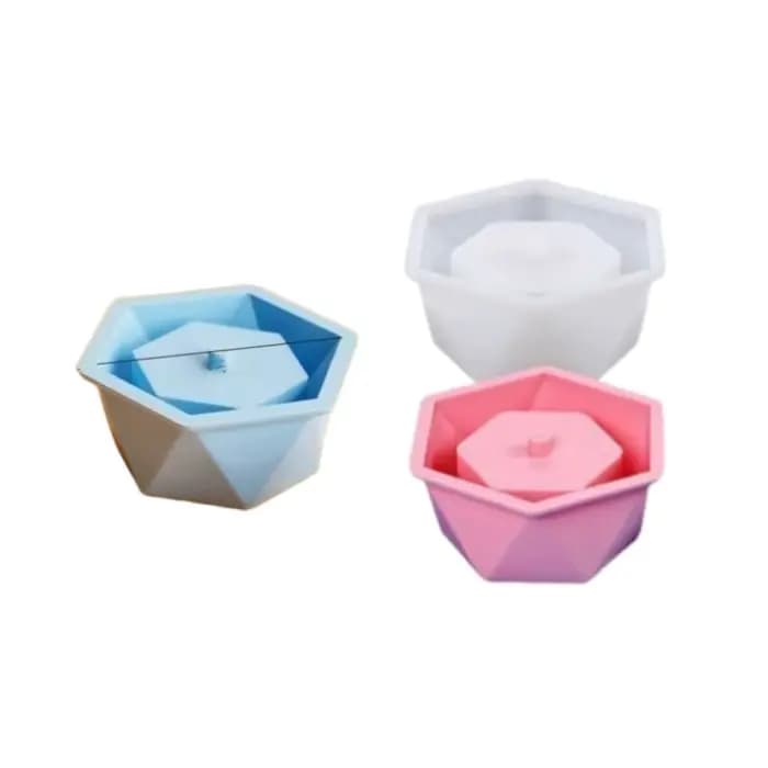 Pot de fleurs en forme d'hexagone de grande taille