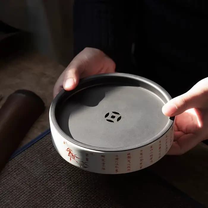 Porte-Pot avec couvercle en étain