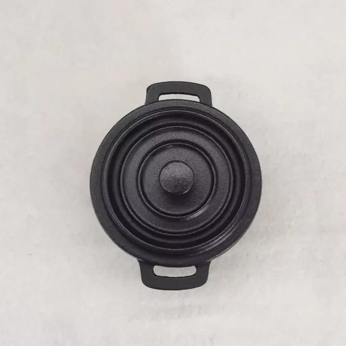 Mini pot en fonte de 10 cm