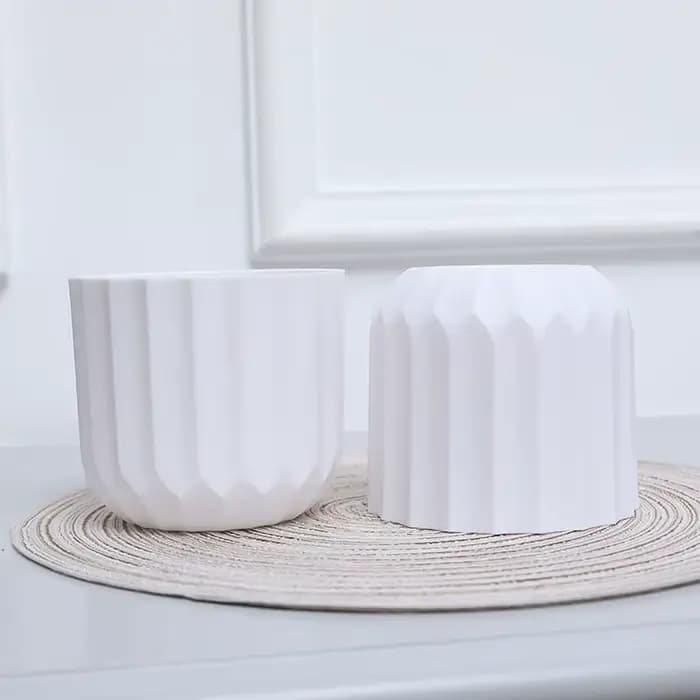 Pot de Fleurs Rond à Rayures Verticales, Blanc Clair Bergame, Convient pour Salon, délégations, Avan