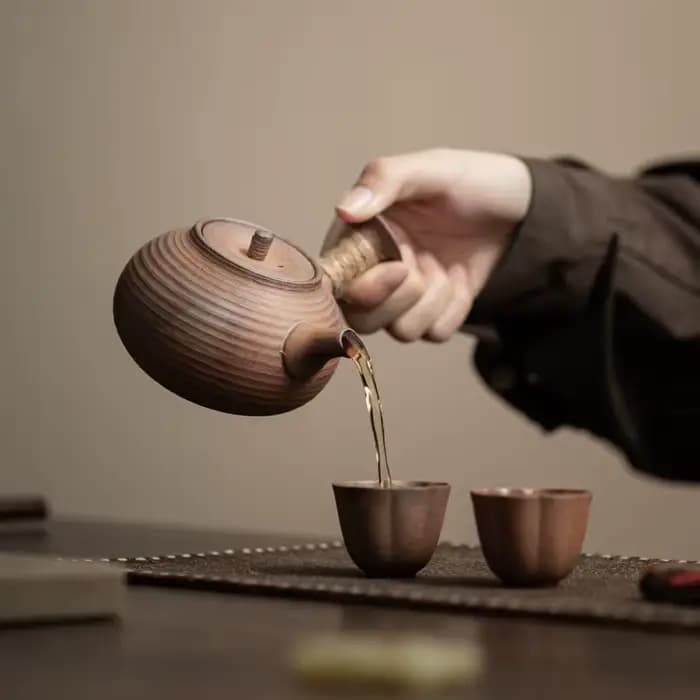 Théière à poignée latérale en poterie brute de boue de roche ancienne de 200ML