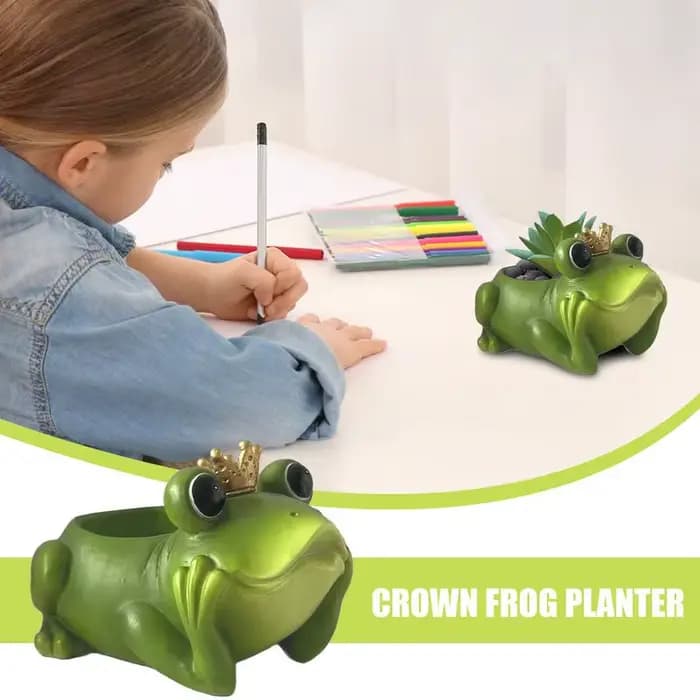 Jardinière de grenouille avec couronne