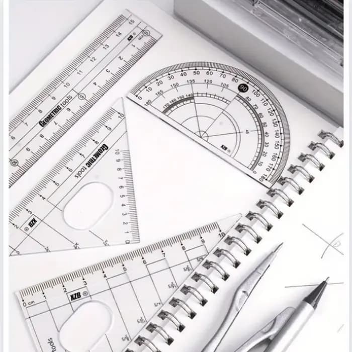 Ensemble d'outils de dessin comprenant un compas, un rapporteur, une règle, des triangles et des outils d'écriture - Outils mathématiques durables pour les étudiants et les enseignants