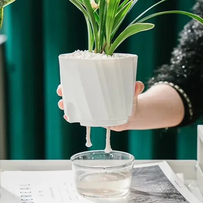 Pot de fleur en plastique transparent à double couche avec port d'injection