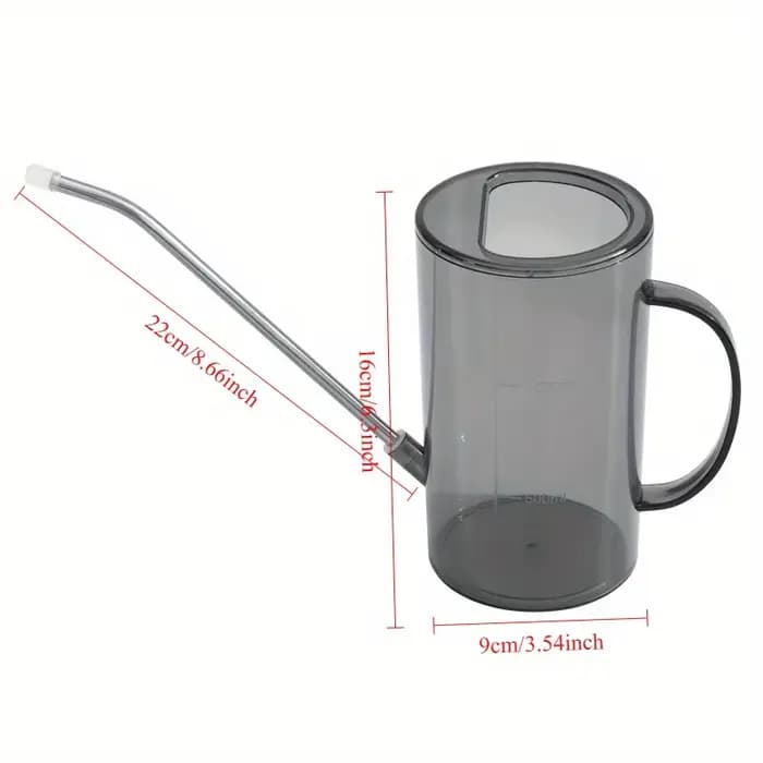 Arrosoir à bec long - Une bouteille d'eau pour regarder des fleurs