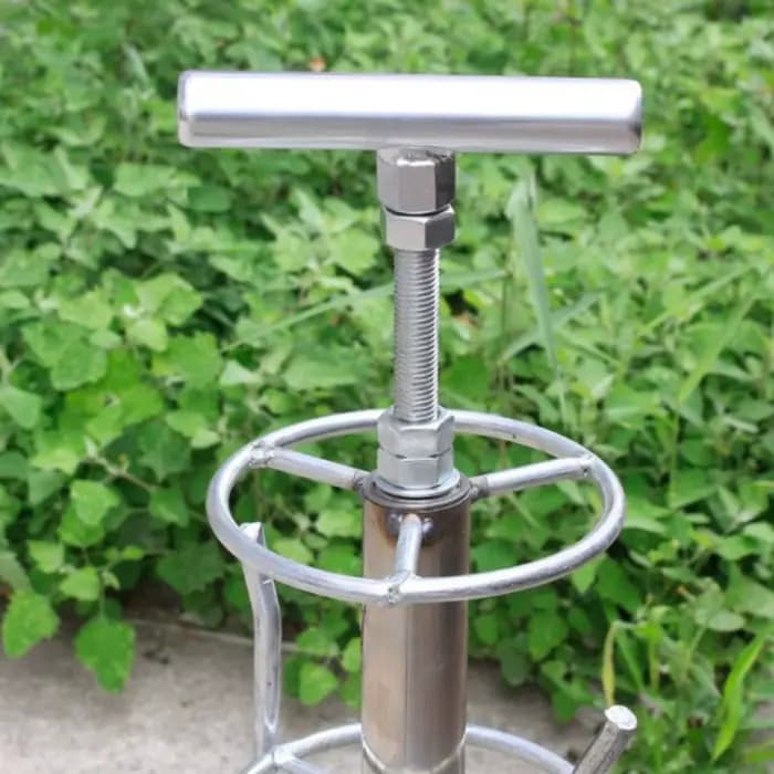 Nouveau guide d'angle pour tuyau d'arrosage, évite les plis et les nœuds, piquet de guidage d'angle pour tuyau, rotation fluide, outil de jardinage, guide de tuyau de pulvérisation