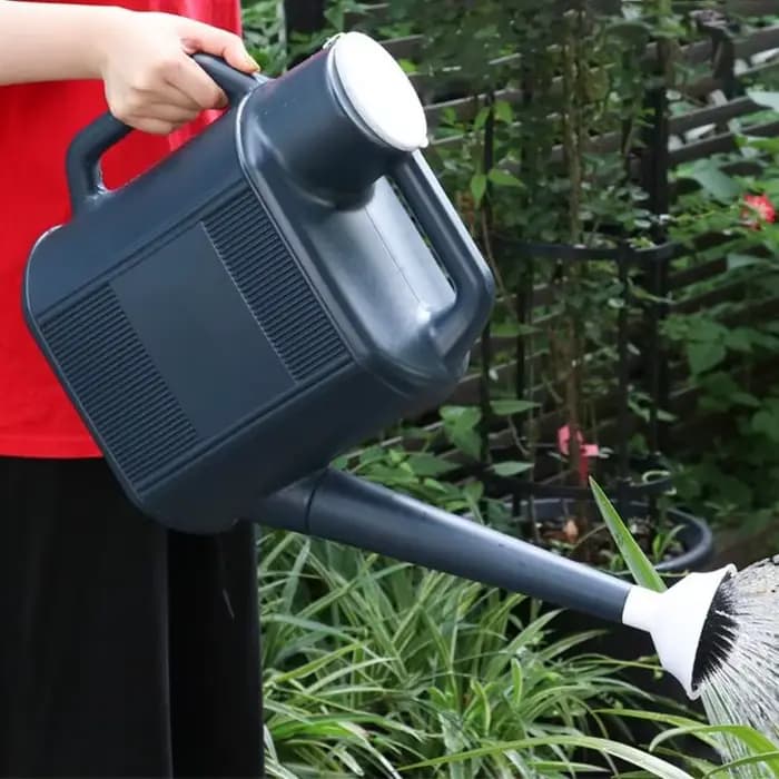 Le jardinage professionnel peut 10L Spout long détachable pour arrosage efficace