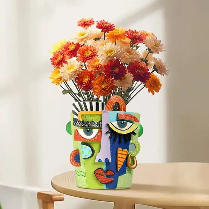 Pot de fleurs décoratif abstrait en forme de visage