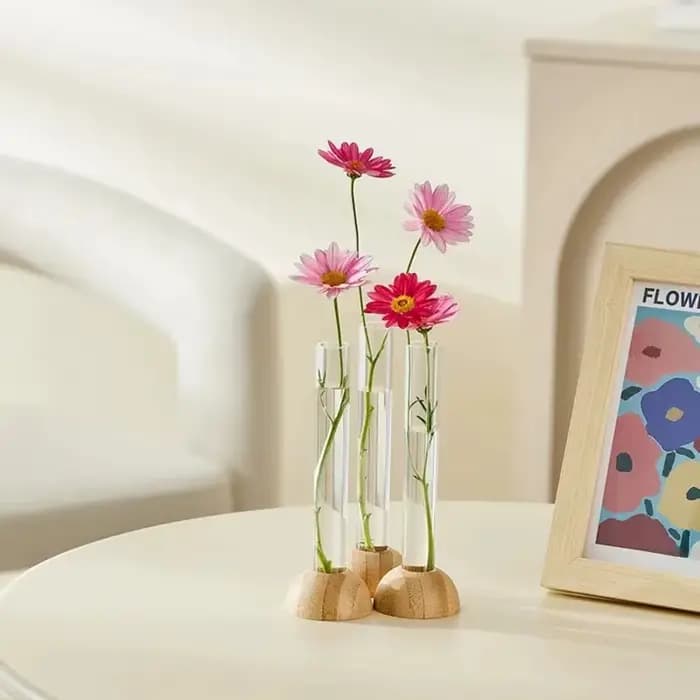 Vase à tubes à essai en plastique avec base en bambou