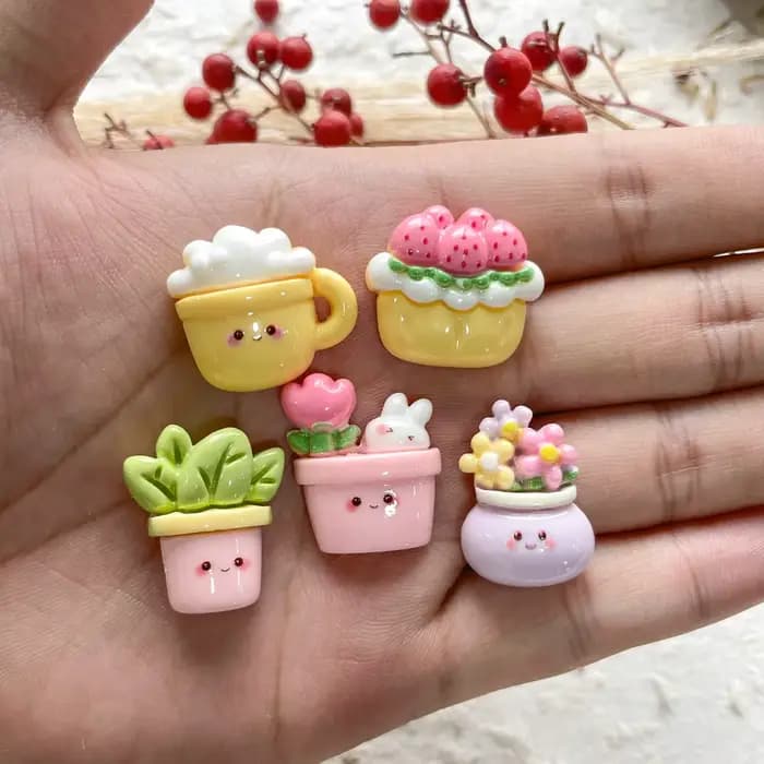 10 pièces d'accessoires décoratifs en résine en forme de plantes en pot