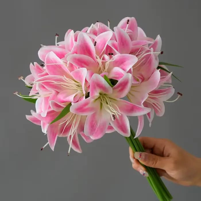 1 lot de 20 fleurs de lys artificielles bleues, décoration pour la maison, la salle à manger, le sal