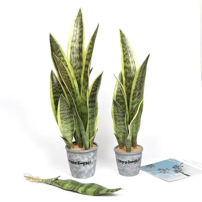 Plantes artificielles, succulentes réalistes, intérieur et extérieur, aloe vera, feuilles tropicales artificielles longues, accessoires de décoration de chambre