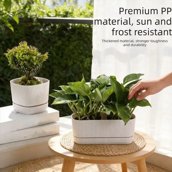 Pot de fleurs auto-arrosant à double couche avec trou de drainage