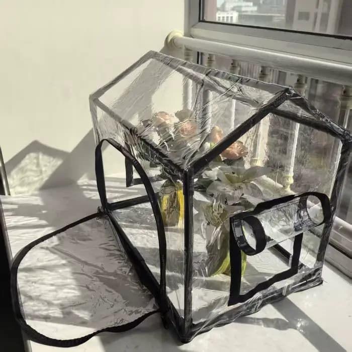 Nouvelle mini serre portative isolée résistante au froid-utilisation de jardin extérieur avec portes