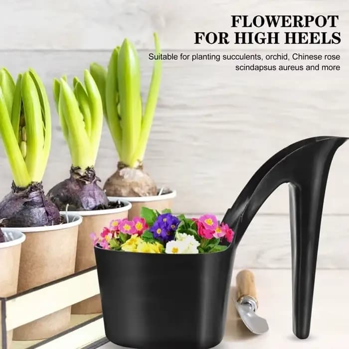 Pot de fleur en plastique en forme de chaussure à talon haut