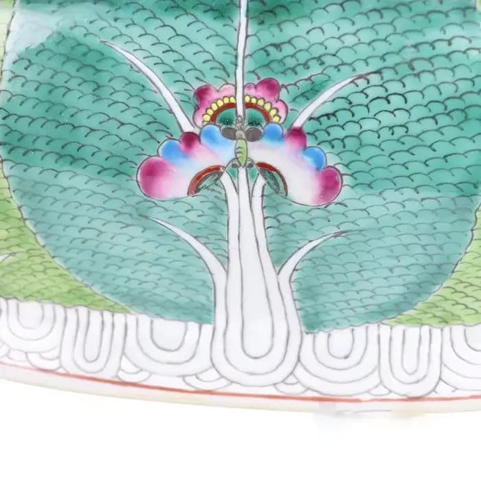 Pot à fleurs ovale en porcelaine chinoise antique