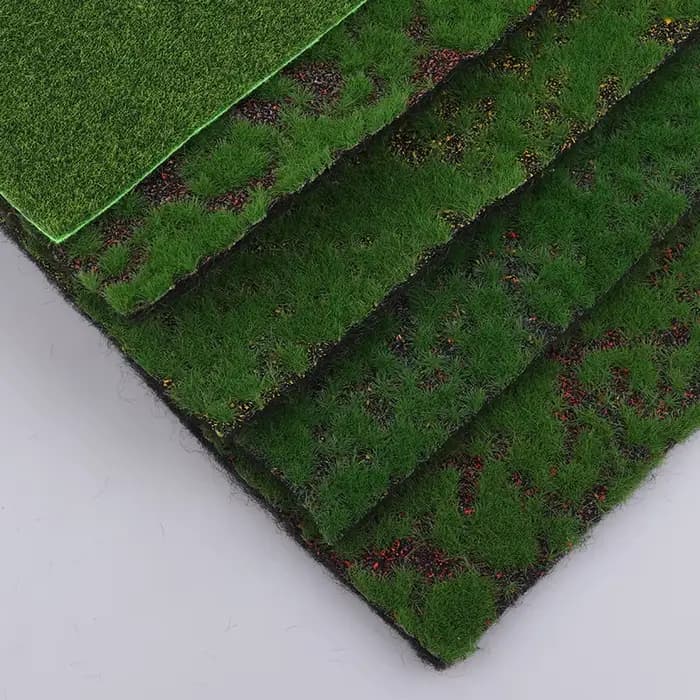 Tapis de gazon artificiel vert