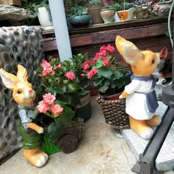 Pot de fleur en résine de lapin de dessin animé