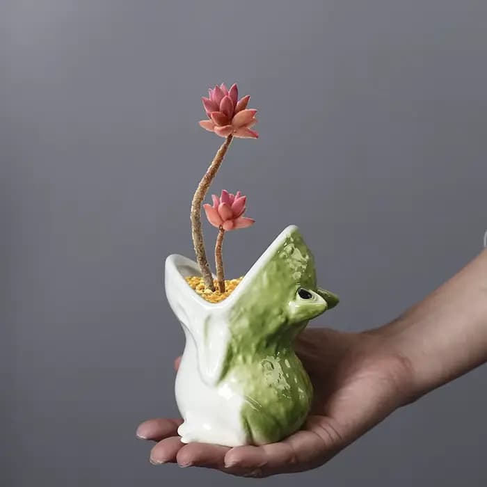 Pot de fleur en forme d'animal de dessin animé mignon