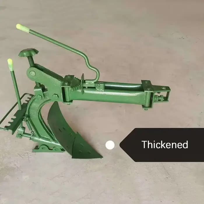 Les accessoires de micro-motoculteur peuvent être tournés et ararrosent