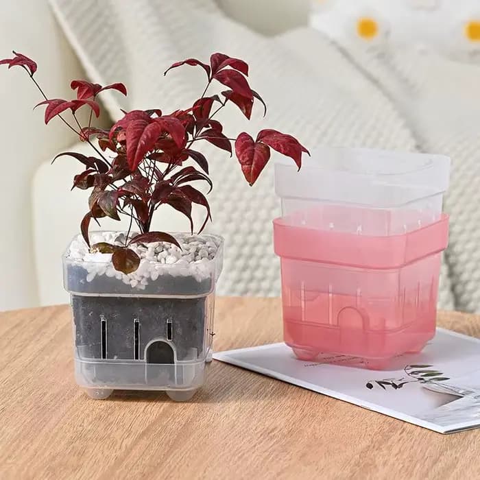 Pot de fleurs carré avec fenêtre de visualisation