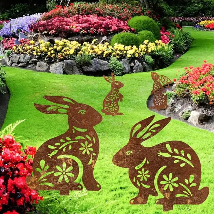 Piquet de jardin en forme de lapin en métal rustique