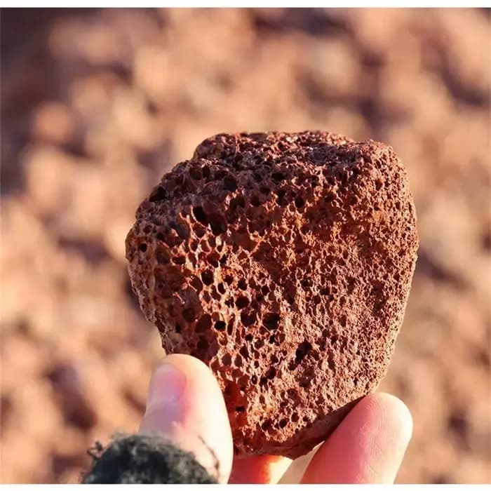 Bio filtre en pierre originale de roche volcanique rouge poreuse naturelle
