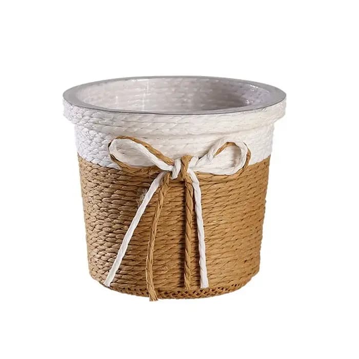Pot de fleur tressé en corde de papier