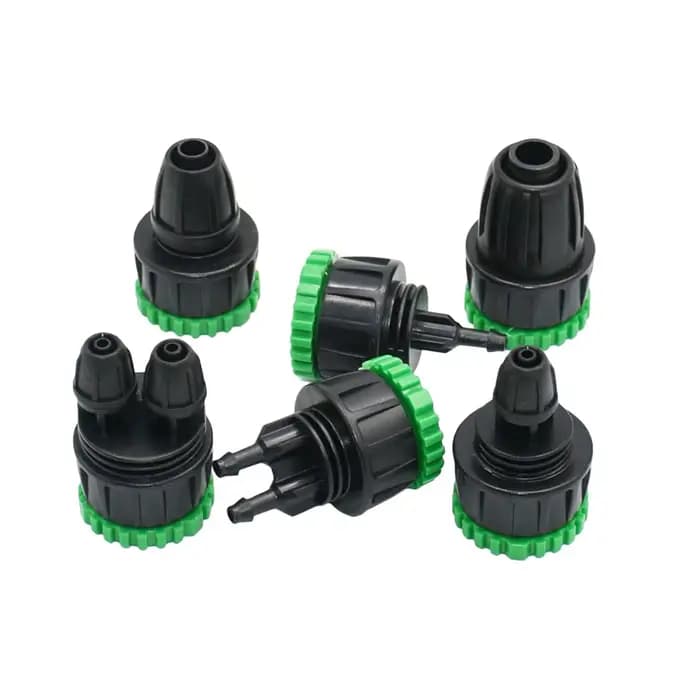 Adaptateur de système d'irrigation goutte