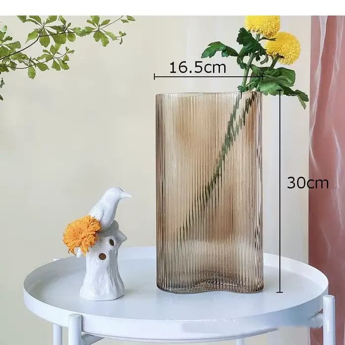 Vase en verre à grain vertical