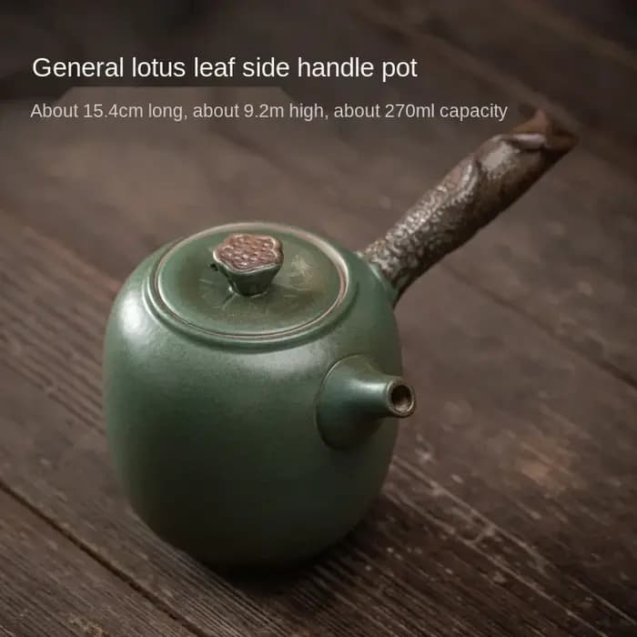 Pot à poignée latérale en fer doré japonais