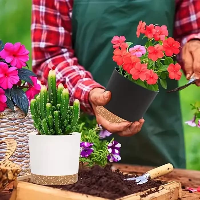 Pot de fleurs, lot de 2 jardinières pour plantes d'intérieur avec trous de drainage et soucoupe, pot