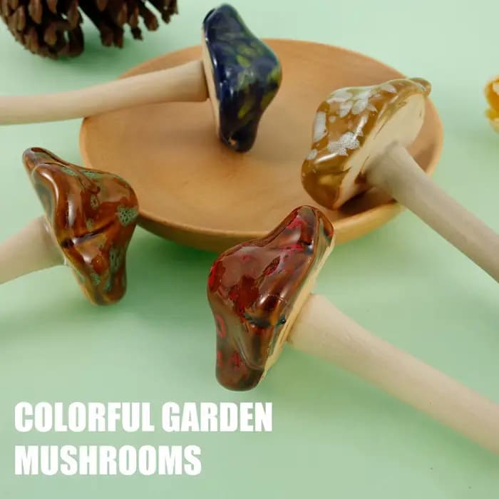 Statues de Toadstool, mélange de couleurs, ornements de jardin, sculptures de champignons miniatures
