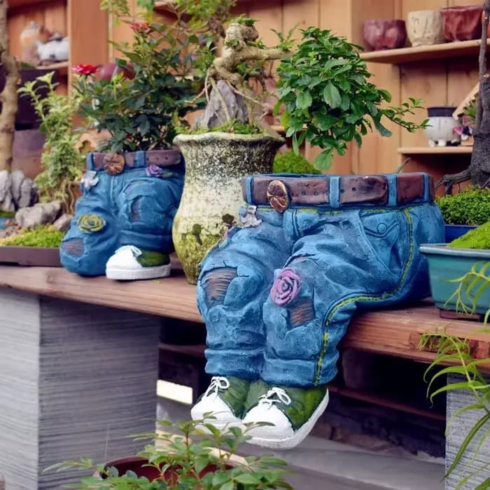 Pot de fleurs vintage en résine en forme de jean