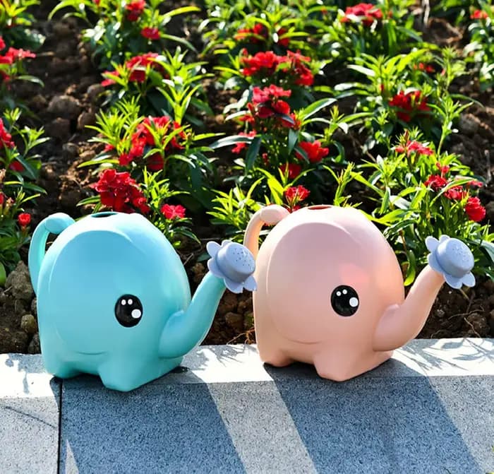 Arrosoir en plastique en forme d'éléphant pour enfants, d'argile de jardinage de pelouse, pot de des