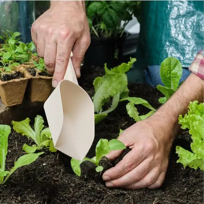 Pelle de jardin multifonctionnelle en plastique Pp