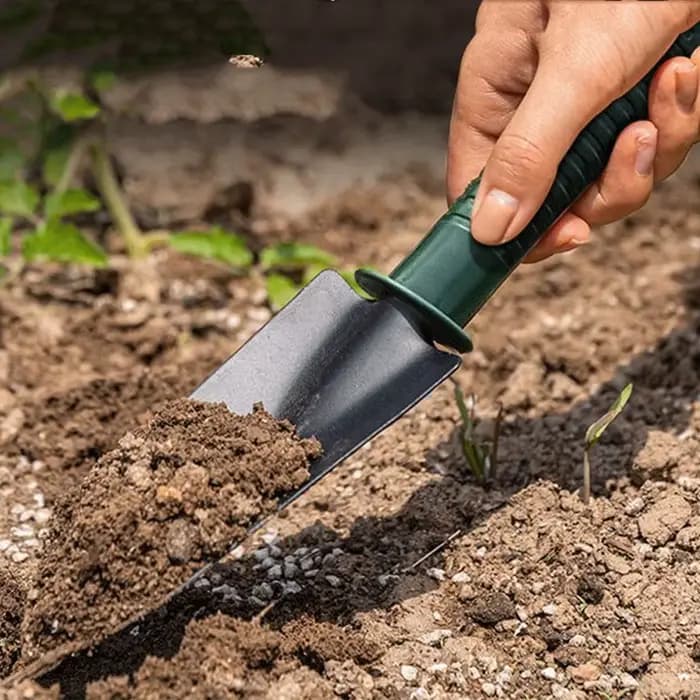 Ensemble de 4 outils de jardinage en acier robuste