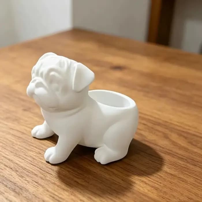 Pot de fleurs en plastique en forme de chien bouledogue imprimé en 3D
