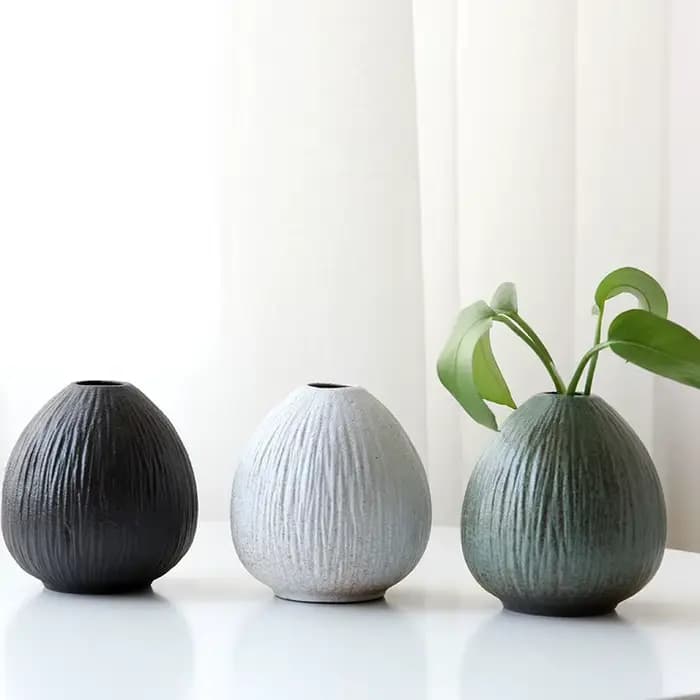 Vase en grès de style japonais