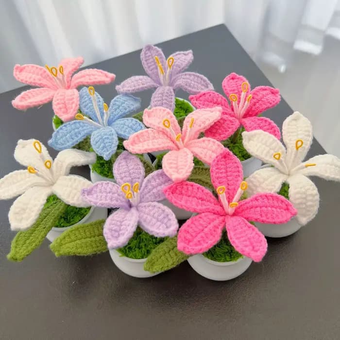 1 pièce Fleurs au crochet délicates en forme de lys en pot