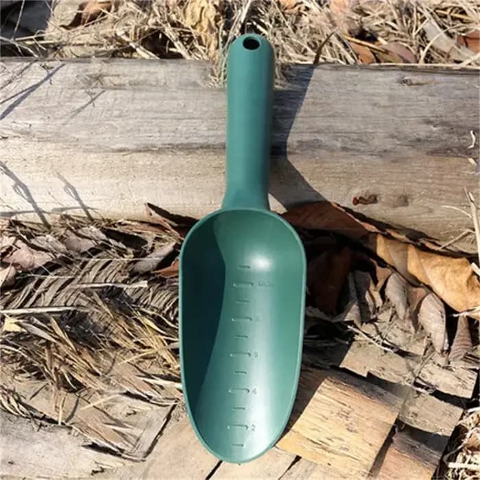 Pelle de jardin multifonctionnelle pour plantes