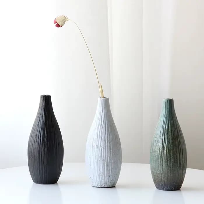 Vase en grès de style japonais